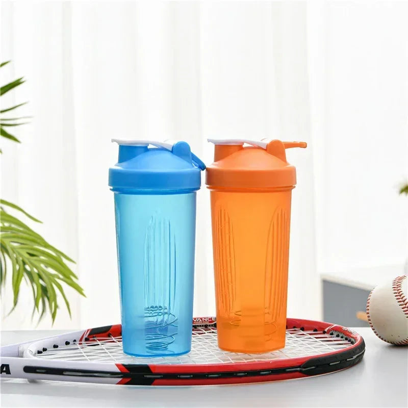 600ml Portable Protein Shaker with Scale