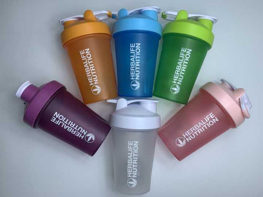 400ml Portable White Protein Shake Bottle with Whisk